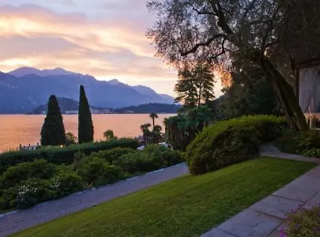 Villa Cadenabbia Sleeps 14 Pool
