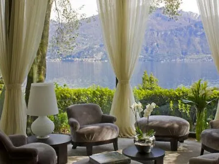 Cadenabbia Sleeps 14 Pool Villa